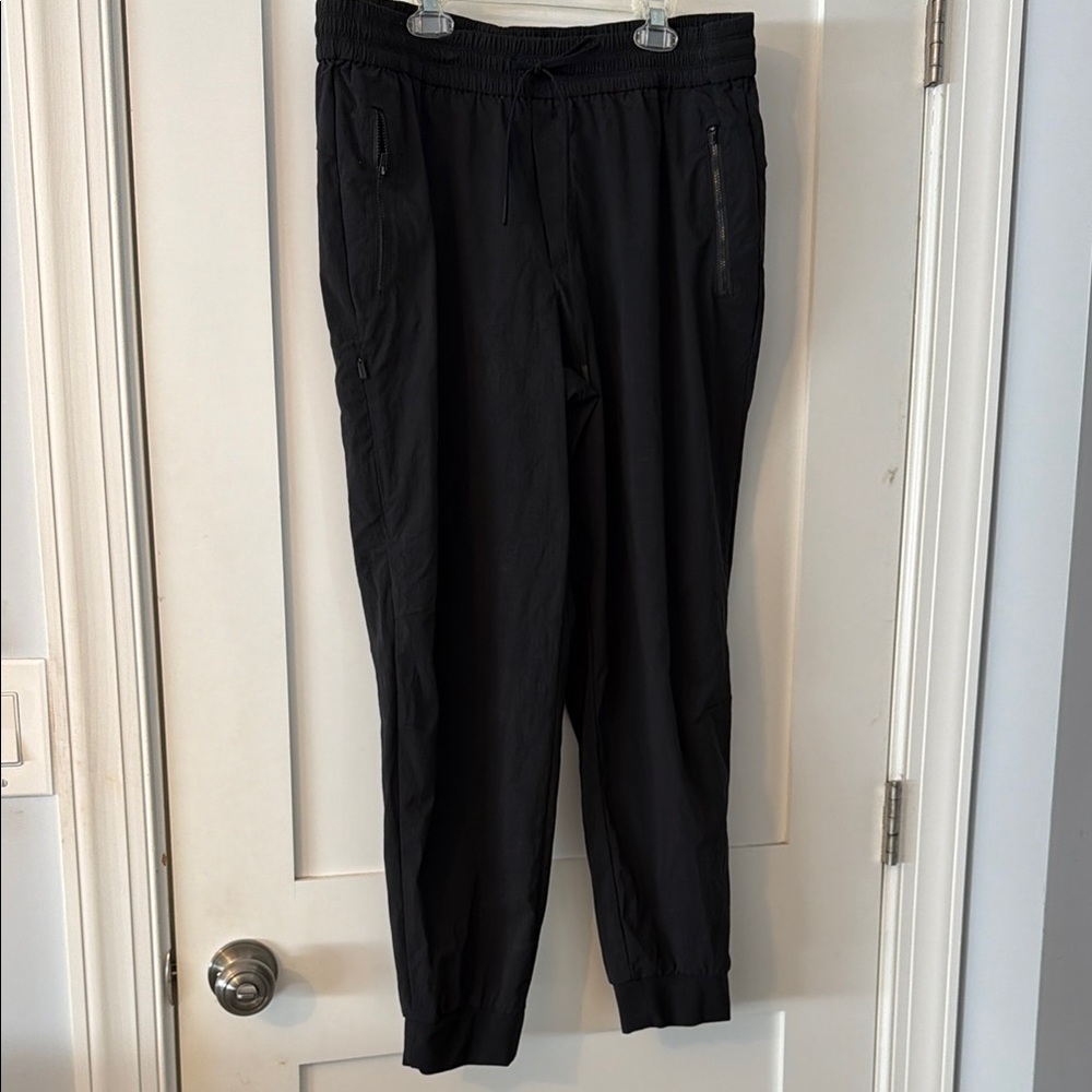 Athleta Women’s Charcoal Joggers Trekkie Relaxed Mid Rise